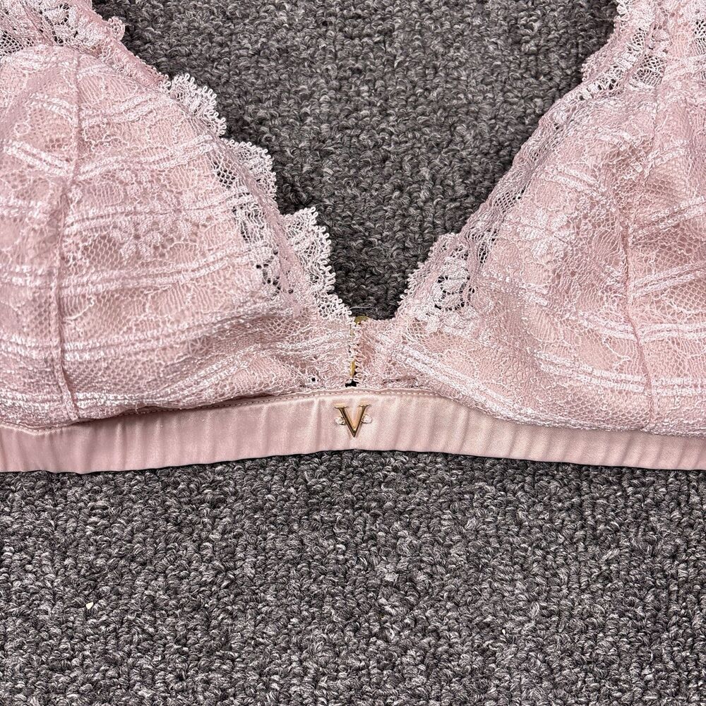 Victoria's Secret Bralette Light Pink Floral Lace V-Neck Women's Size Medium - Picture 4 of 4